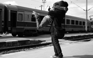 couple-happy-hug-love-Favim.com-640508